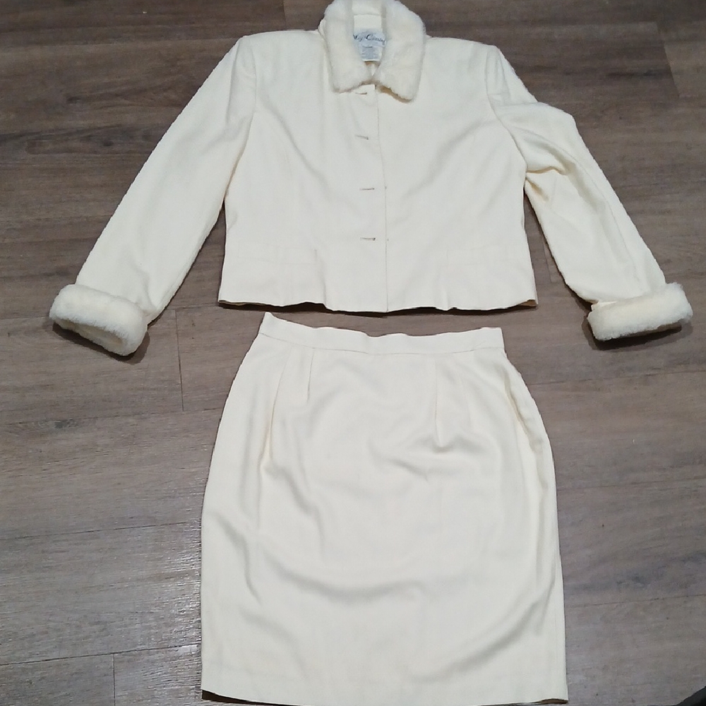 Elegant Cream Skirt Set